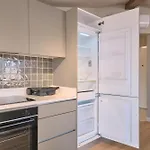 Bsy Flats Well Decorated Modern With 2br, 3br Options Istambul
