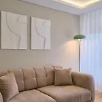 Appartement Bsy Flats Well Decorated Modern With 2br, 3br Options Istambul