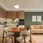 Bsy Flats Well Decorated Modern With 2br, 3br Options Appartement Istambul