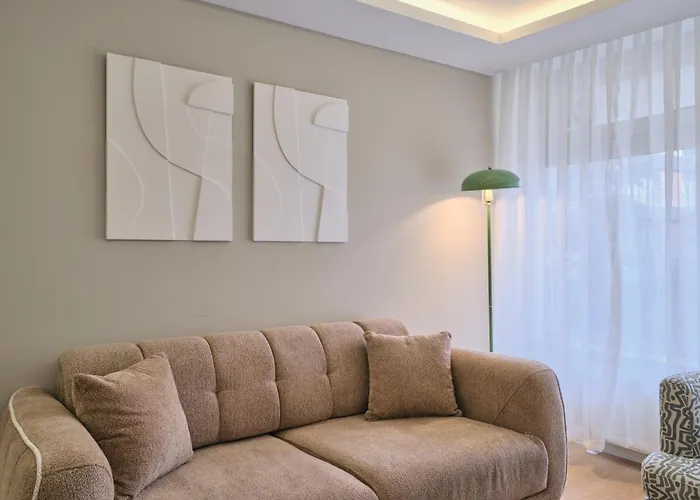Apartment Bsy Flats Well Decorated Modern With 2br, 3br Options Istanbul
