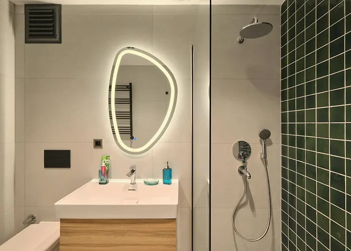 Bsy Flats Well Decorated Modern With 2br, 3br Options Istambul