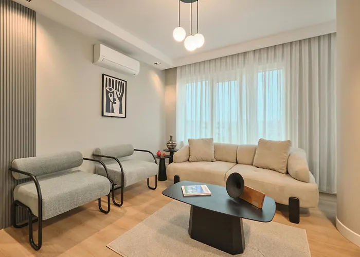 Bsy Flats Well Decorated Modern With 2br, 3br Options Estambul