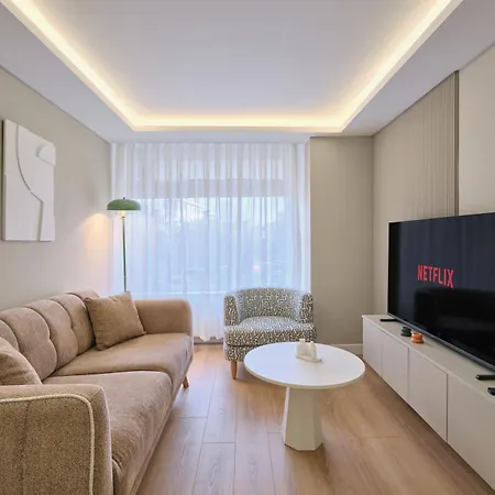 Bsy Flats Well Decorated Modern With 2br, 3br Options * Istanbul