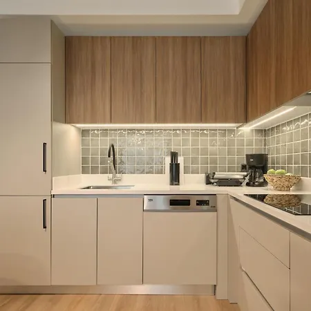 Bsy Flats Well Decorated Modern With 2br, 3br Options Appartement *