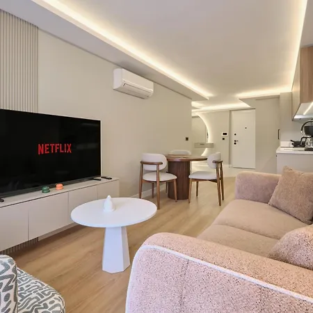 Lägenhet Bsy Flats Well Decorated Modern With 2br, 3br Options *