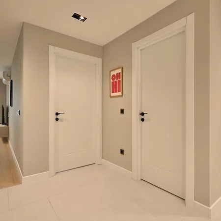 Appartement Bsy Flats Well Decorated Modern With 2br, 3br Options Istambul